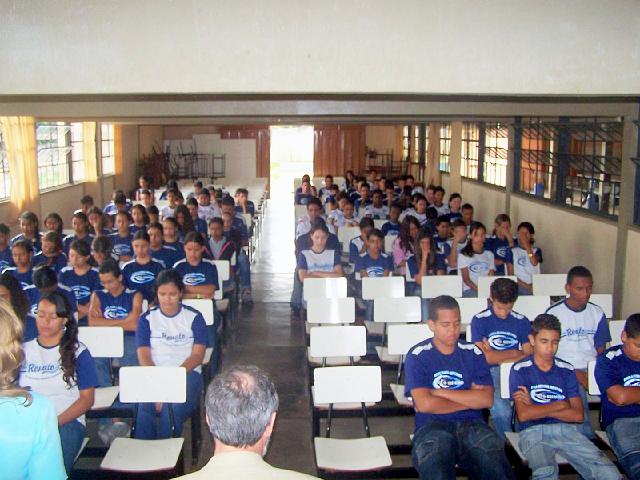 10Brasil - Sete Lagoas.jpg - 3 June 2008 Students enjoying deep relaxation and peace during their group practice of the Transcendental Meditation Technique.